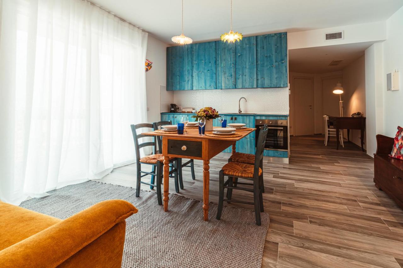 Da Riva Apartment Sea View - Housea Поліньяно-а-Маре Екстер'єр фото