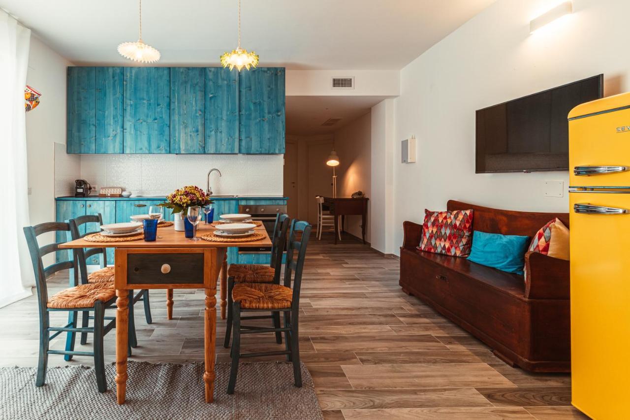 Da Riva Apartment Sea View - Housea Поліньяно-а-Маре Екстер'єр фото