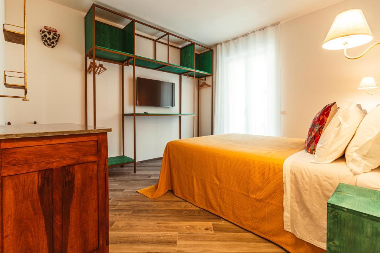 Da Riva Apartment Sea View - Housea Поліньяно-а-Маре Екстер'єр фото